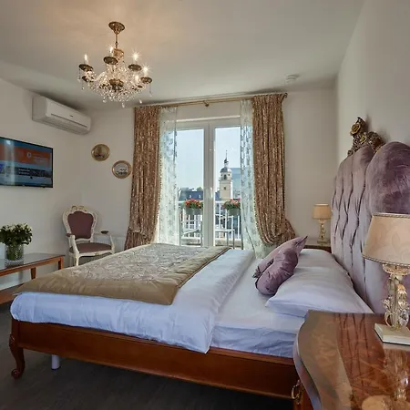 Guest house Apartment-hotel Am Rathaus 4*