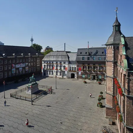 Apartment-hotel Am Rathaus Dusseldorf