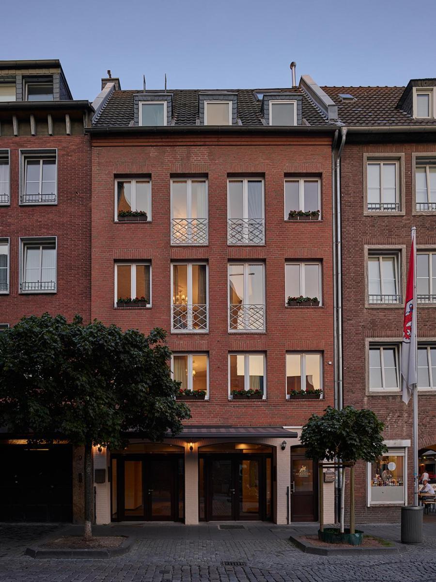 Apartment-hotel Am Rathaus 4* Düsseldorf