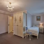 Apartment-hotel Am Rathaus 4*