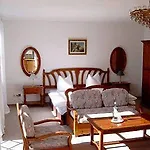 Apartment-hotel Am Rathaus Guest house Dusseldorf