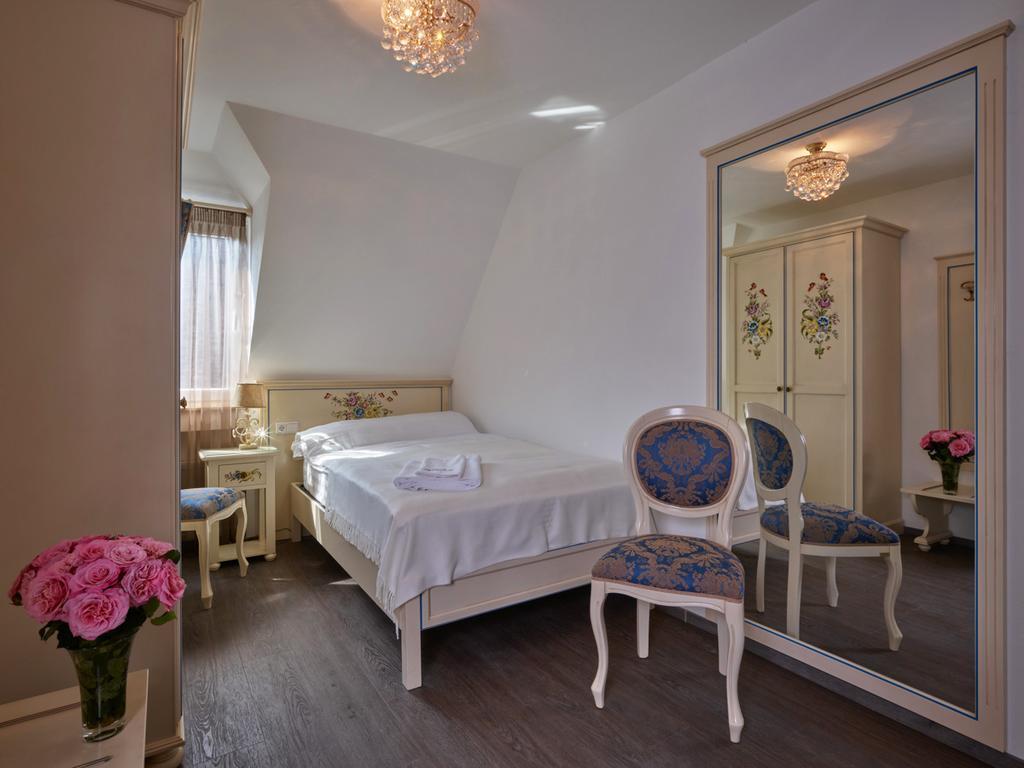 Apartment-hotel Am Rathaus 4*