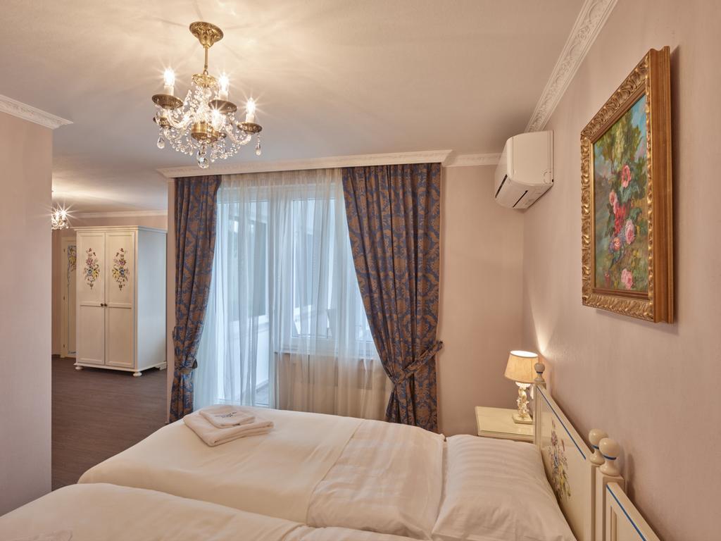 Apartment-hotel Am Rathaus Guest house